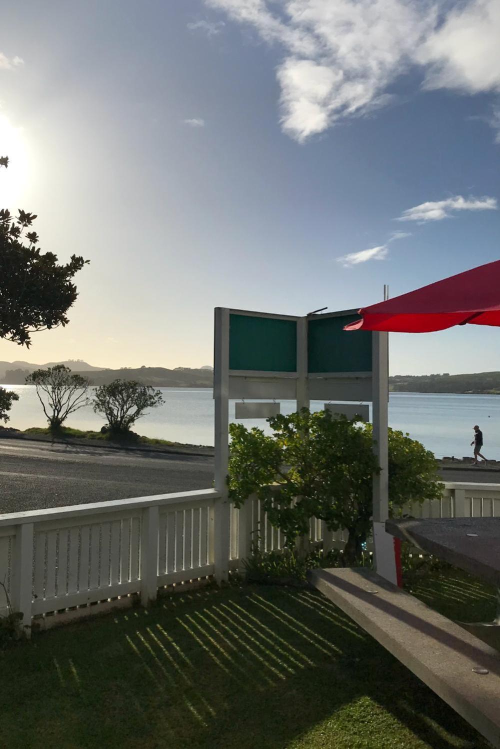 Al Louise Accommodation Mangonui Exterior photo